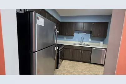 1758 Plymouth Court #C, Wheaton, IL 60189 - Photo 13