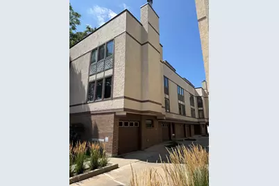 429 S Oak Park Avenue #A, Oak Park, IL 60302 - Photo 1