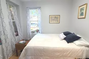 1443 W Victoria St, Chicago, IL 60660 - Photo 13
