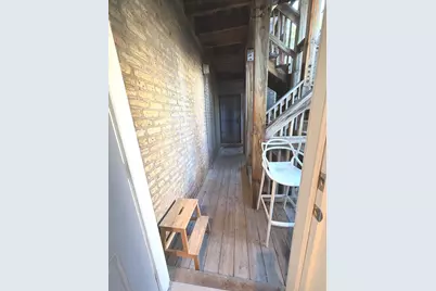 1443 W Victoria Street #1R, Chicago, IL 60660 - Photo 21
