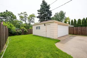 905 Long Rd, Glenview, IL 60025 - Photo 9