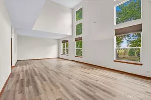 2240 Barrett Dr, Algonquin, IL 60102 - Photo 13