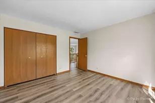 2240 Barrett Dr, Algonquin, IL 60102 - Photo 25