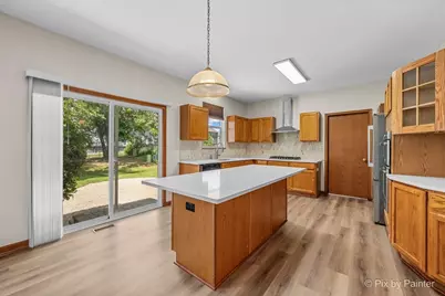 2240 Barrett Drive, Algonquin, IL 60102 - Photo 9