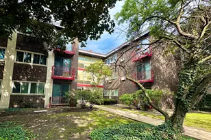 8524 Skokie Blvd, Skokie, IL 60077 - Photo 1