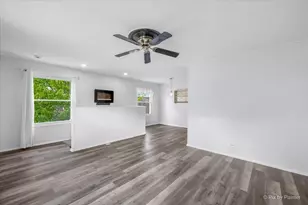 764 Gloucester Dr, Elk Grove Village, IL 60007 - Photo 5