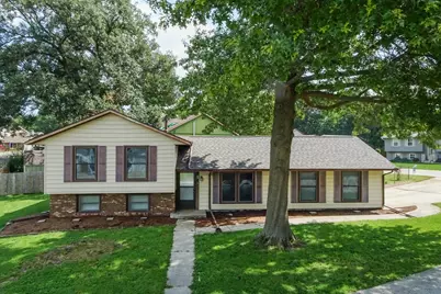1 Timber View Drive, Bloomington, IL 61701 - Photo 1