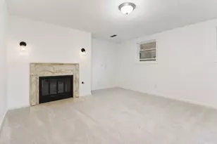 1 Timberview Dr, Bloomington, IL 61701 - Photo 19