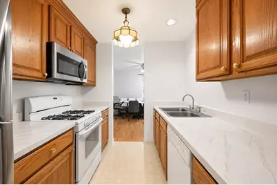 1912 Prairie Square #120A, Schaumburg, IL 60173 - Photo 7