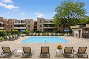 1912 Prairie Square, Schaumburg, IL 60173 - Photo 33