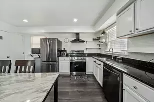 3805 Rywick Ct, Rolling Meadows, IL 60008 - Photo 7