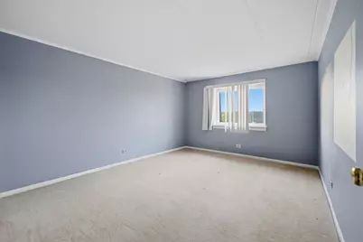 300 S Roselle Road #522, Schaumburg, IL 60193 - Photo 13