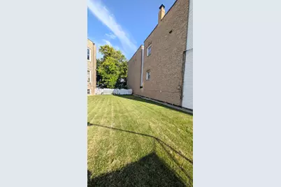 1518 N Hamlin Avenue, Chicago, IL 60651 - Photo 23