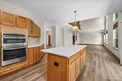 2240 Barrett Drive, Algonquin, IL 60102 - Photo 11