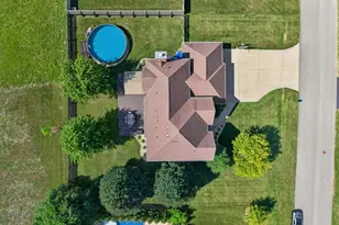 661 Hickman Ln, Woodstock, IL 60098 - Photo 33