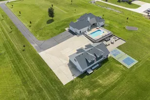 4673 W 3000N Rd, Kankakee, IL 60901 - Photo 123