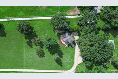 9114 Howe Road, Wonder Lake, IL 60097 - Photo 3