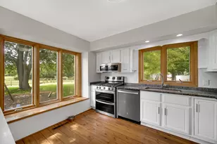9114 Howe Rd, Wonder Lake, IL 60097 - Photo 7