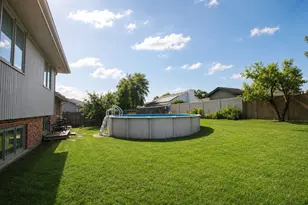 2212 Susanna Way, Crest Hill, IL 60403 - Photo 29