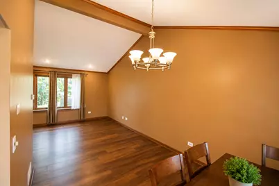 2212 Susanna Way, Crest Hill, IL 60403 - Photo 7