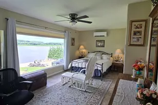 716 N 4th St, Fulton, IL 61252 - Photo 29