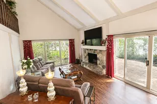 1 Court of Bucks County, Lincolnshire, IL 60069 - Photo 7