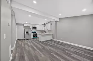 1713 222nd Pl, Sauk Village, IL 60411 - Photo 9