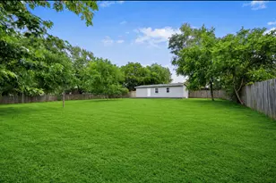 1713 222nd Pl, Sauk Village, IL 60411 - Photo 23