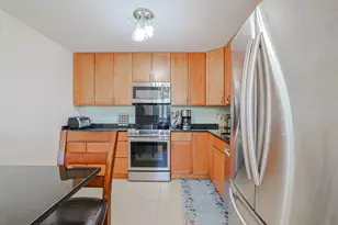 9078 Heathwood Dr, Niles, IL 60714 - Photo 9