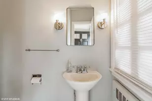 341 S Prospect Ave, Elmhurst, IL 60126 - Photo 3