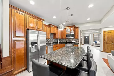 9307 S 81st Court, Hickory Hills, IL 60457 - Photo 13