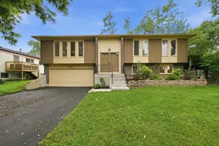 461 Galahad Rd, Bolingbrook, IL 60440 - Photo 1