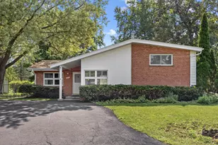 603 Gregg Rd, Northbrook, IL 60062 - Photo 1