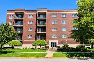 1330 Perry St, Des Plaines, IL 60016 - Photo 1
