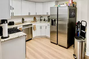 1330 Perry St, Des Plaines, IL 60016 - Photo 5
