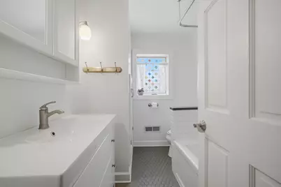 718 S Chestnut Avenue, Arlington Heights, IL 60005 - Photo 13