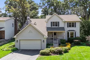 3123 Scenicwood Ln, Woodridge, IL 60517 - Photo 1