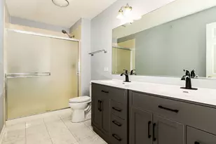 2807 Henley Ln, Naperville, IL 60540 - Photo 15