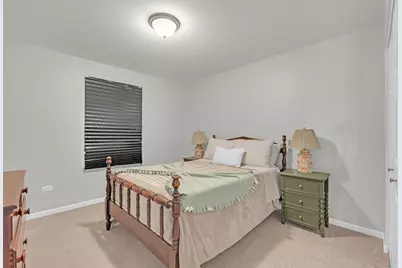 16W674 Hawthorne Court, Willowbrook, IL 60527 - Photo 19