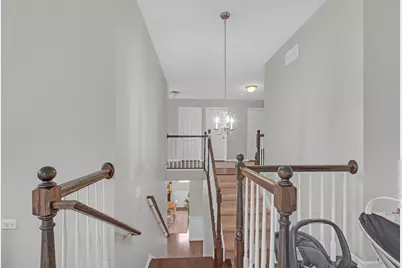16W674 Hawthorne Court, Willowbrook, IL 60527 - Photo 13