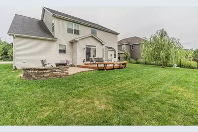 16W674 Hawthorne Court, Willowbrook, IL 60527 - Photo 25
