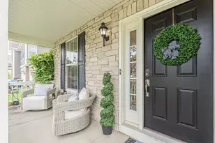 16W674 Hawthorne Ct, Willowbrook, IL 60527 - Photo 27