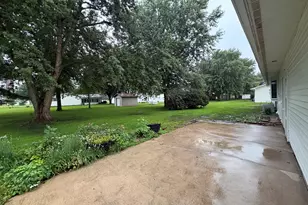 551 Lake Dr, Woodhull, IL 61490 - Photo 29