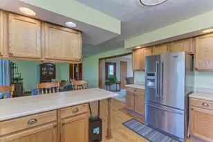 1700 W Scully Rd, Dwight, IL 60420 - Photo 7