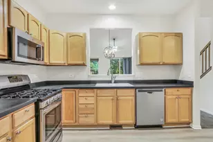 320 Berkshire Dr, Lake Villa, IL 60046 - Photo 7