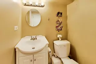 3331 Maple Leaf Dr, Glenview, IL 60026 - Photo 41