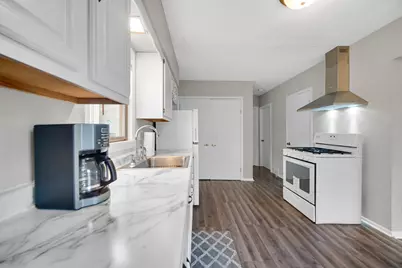 2255 176th Place, Lansing, IL 60438 - Photo 9
