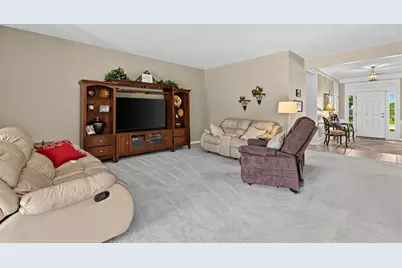 211 Honors Drive, Shorewood, IL 60404 - Photo 5
