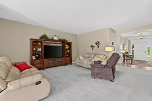 211 Honors Dr, Shorewood, IL 60404 - Photo 5