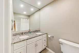 1939 Clover Rd, Northbrook, IL 60062 - Photo 25